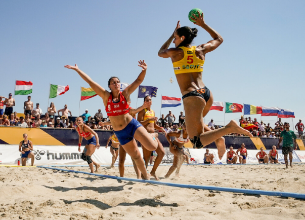 Meningkatkan Kecepatan Gerak di Lapangan Beach Handball