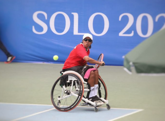 Peralatan Khusus yang Digunakan di Paralympic Tennis